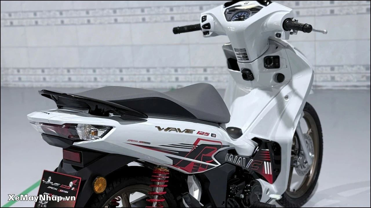 Honda Wave 125R Special Edition x Profender 111