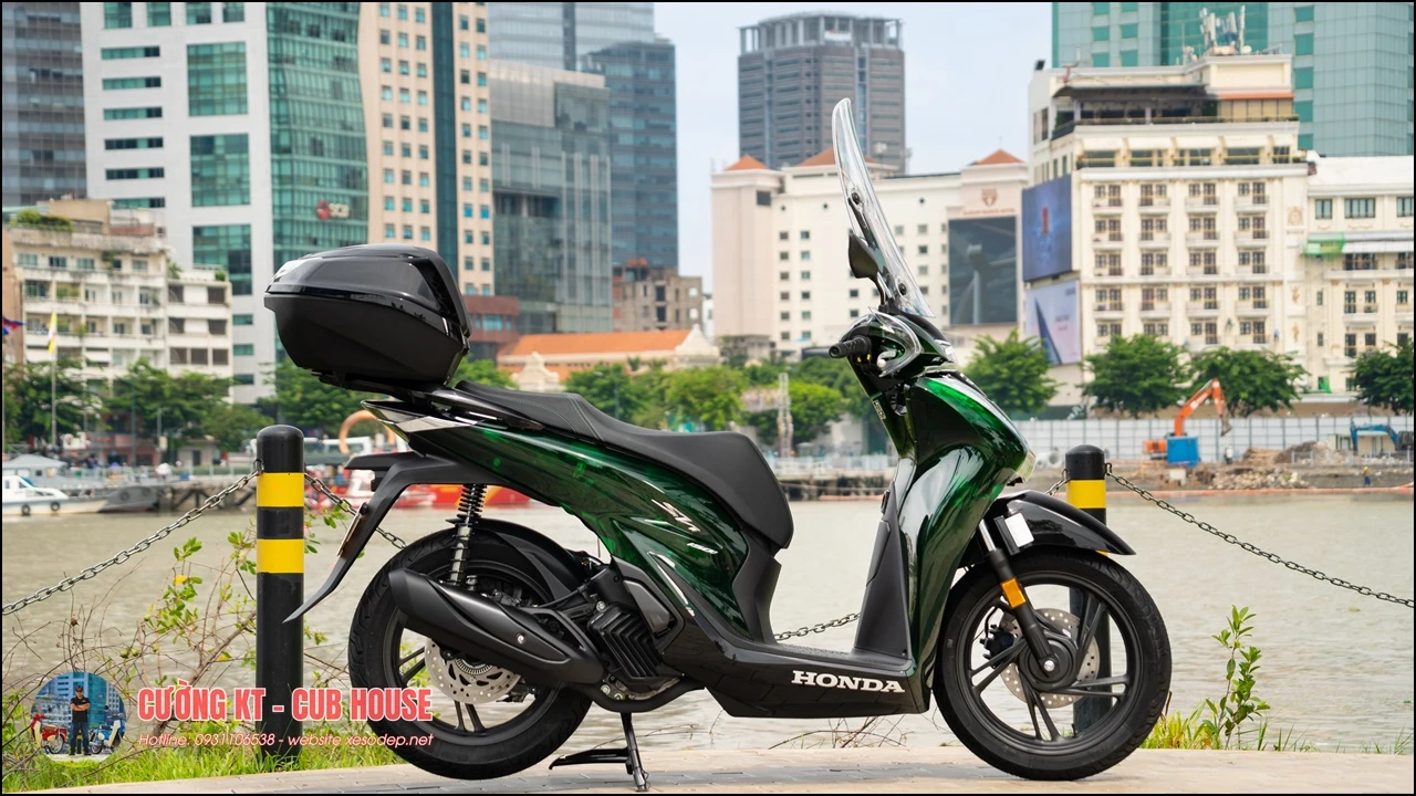 Honda SH Y Vetro 150i. San xuat truc tiep tai Y %E2%80%93 thi truong khat khe bac nhat Chau Au 2
