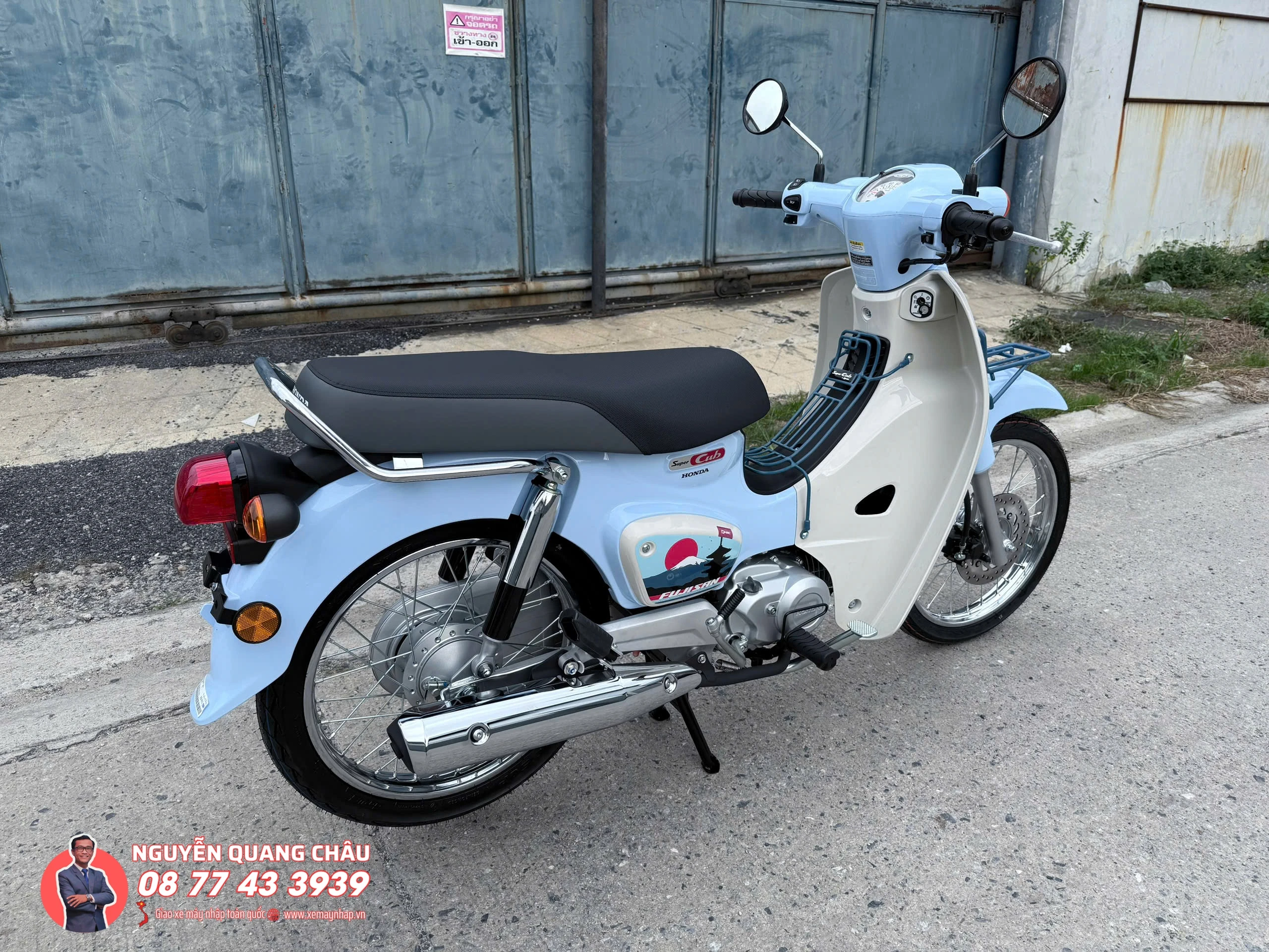 Honda Super Cub Fujisan Limited Edition chi san xuat gioi han 500 chiec tren toan Thai Lan 11
