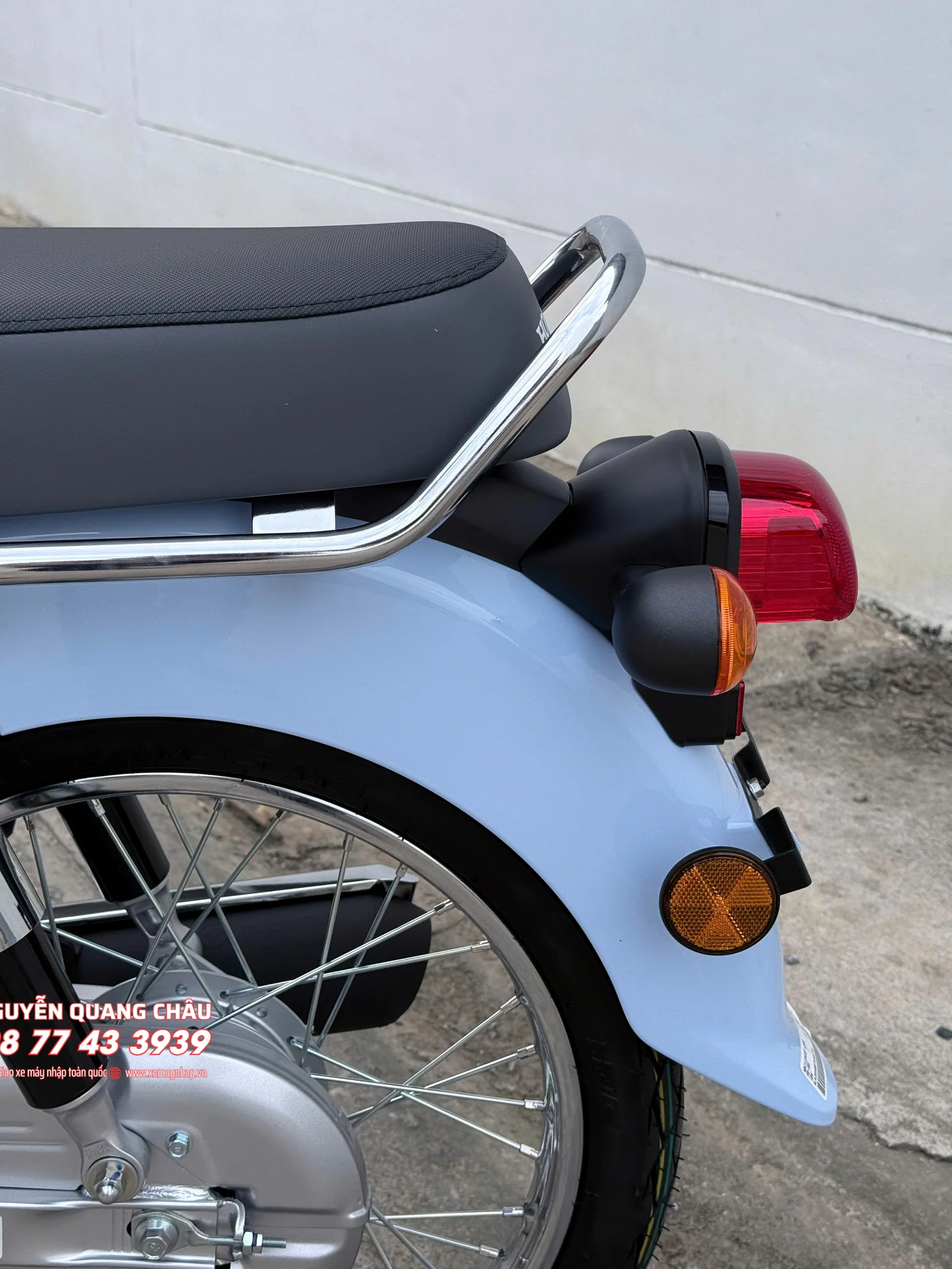 Honda Super Cub Fujisan Limited Edition chi san xuat gioi han 500 chiec tren toan Thai Lan 28