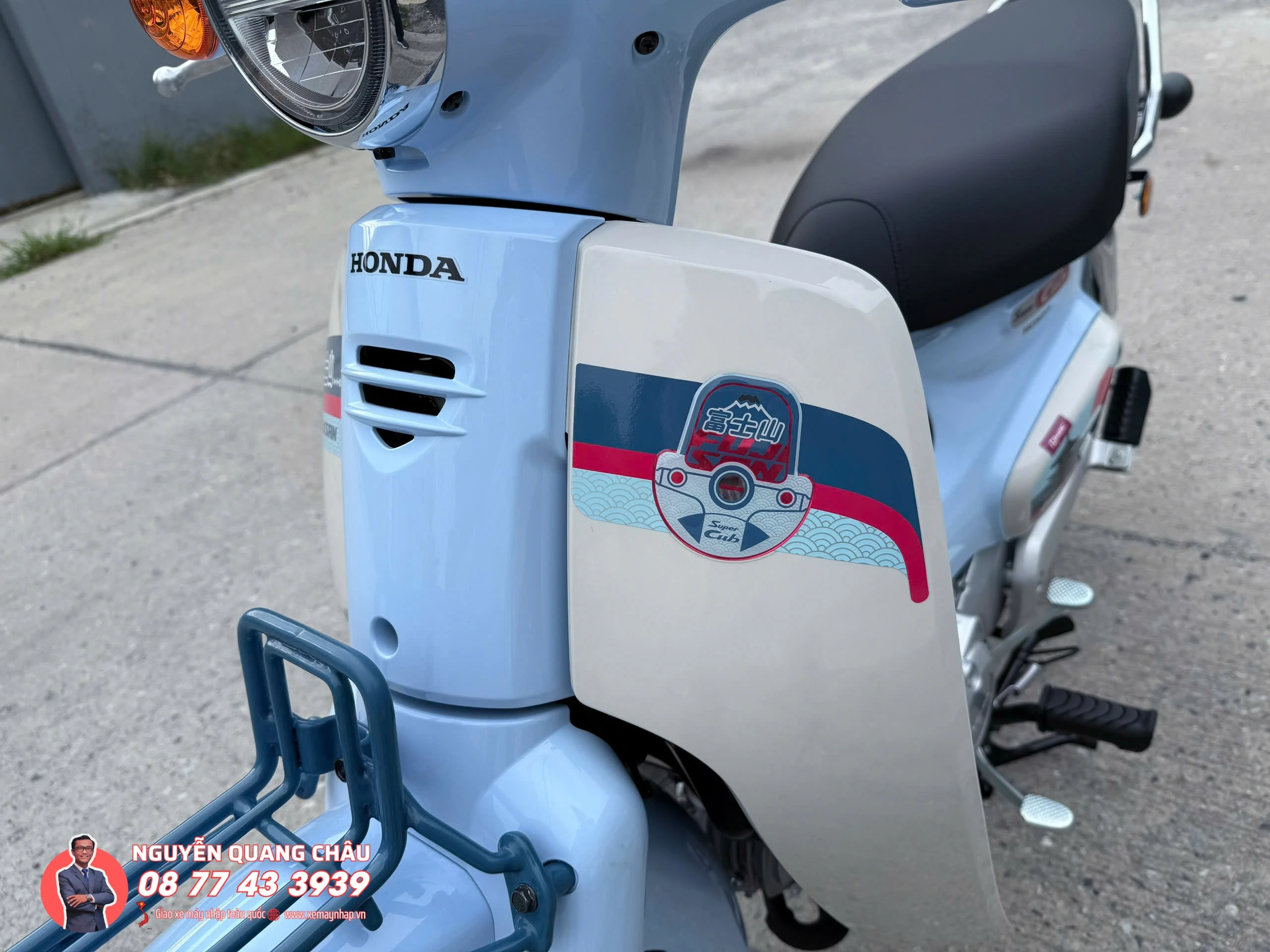 Honda Super Cub Fujisan Limited Edition chi san xuat gioi han 500 chiec tren toan Thai Lan 3