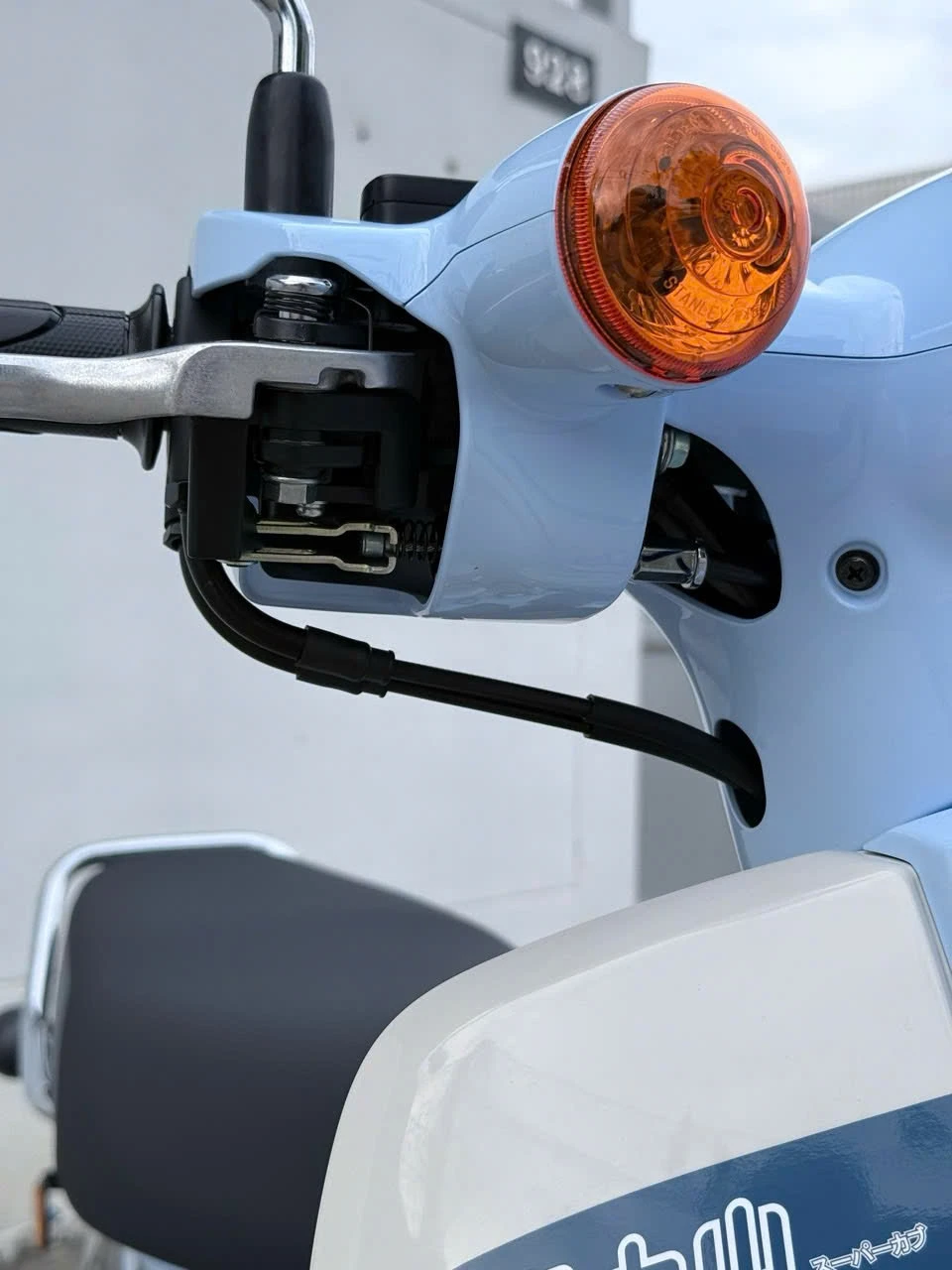 Honda Super Cub Fujisan Limited Edition chi san xuat gioi han 500 chiec tren toan Thai Lan 32