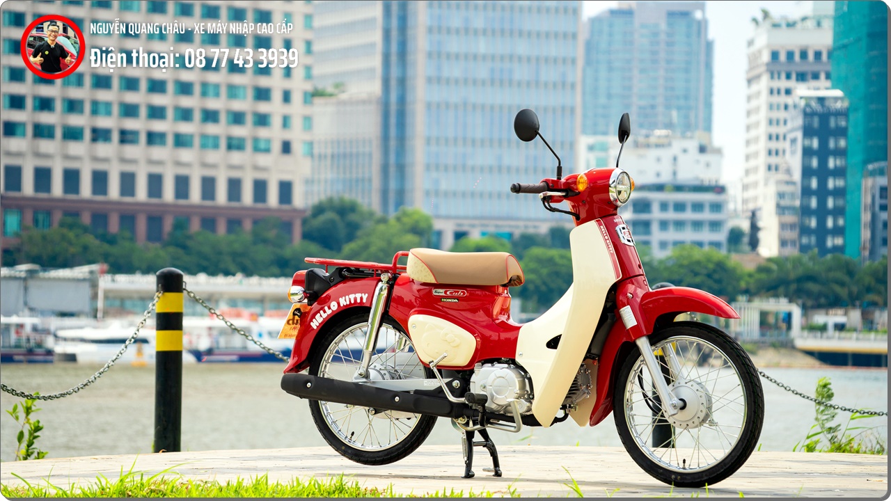 Honda Super Cub 50 Hello Kitty %E2%80%93 Bieu tuong CUTE khien trieu trai tim phai long tai Viet Nam 52
