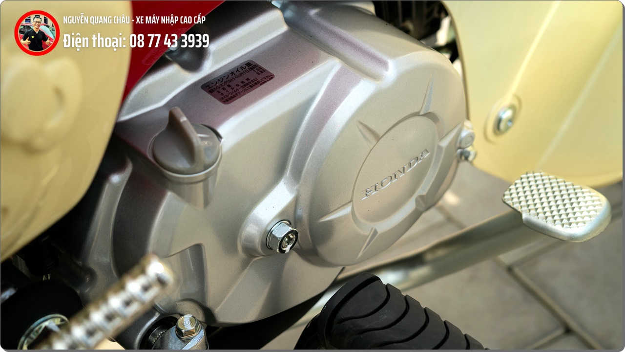 Honda Super Cub 50 Hello Kitty %E2%80%93 Bieu tuong CUTE khien trieu trai tim phai long tai Viet Nam 65