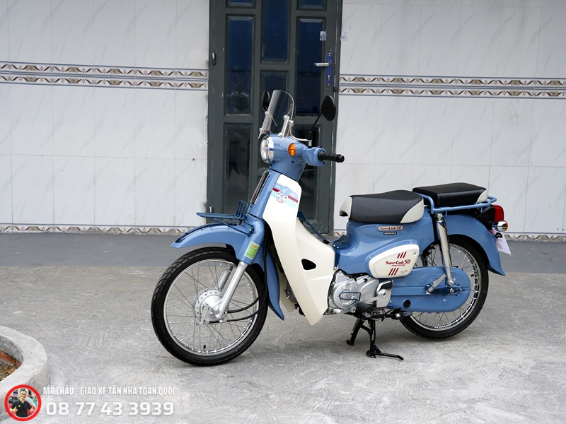 Xe May Nhap chinh thuc ra mat phien ban Honda Super Cub 50 Final Edition Custom by Cub House 75