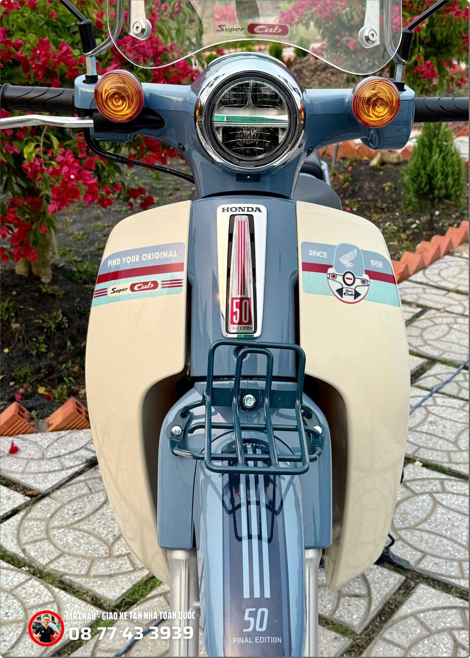 Nong dan miet vuon lai Honda Super Cub 50 Final Edition mua thu hoach sau rieng mit%E2%80%A6 %E2%80%93 Khi bieu tuong Nhat Ban hoa vao nhip song mien que Viet 10 scaled