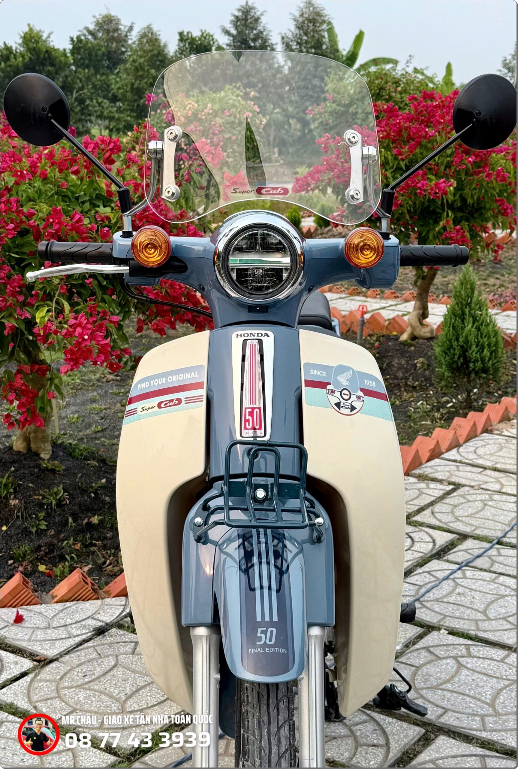 Nong dan miet vuon lai Honda Super Cub 50 Final Edition mua thu hoach sau rieng mit%E2%80%A6 %E2%80%93 Khi bieu tuong Nhat Ban hoa vao nhip song mien que Viet 4 scaled