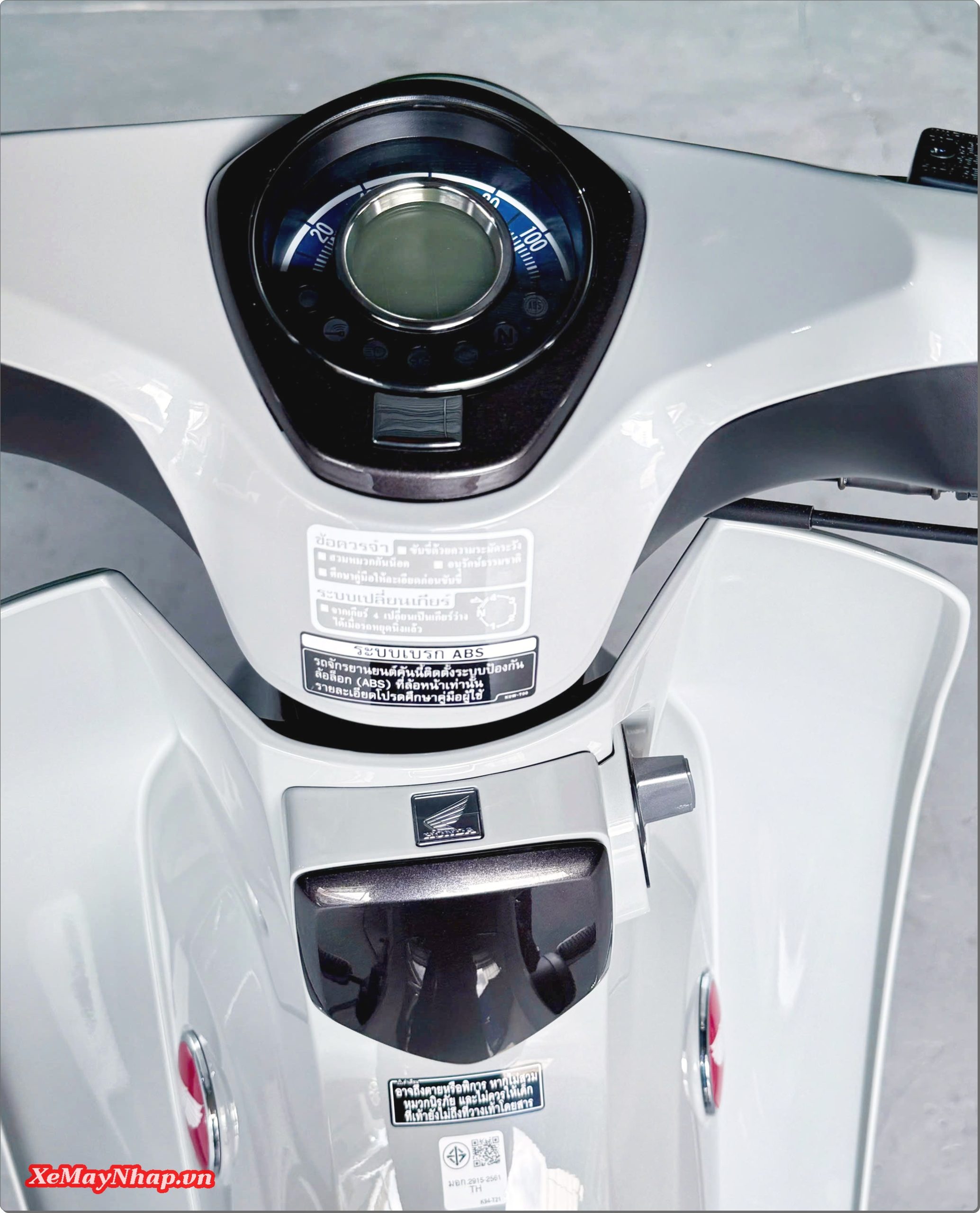 mau xam xi mang Honda Super Cub C125 ABS 2026 nhap khau Thai Lan 18 scaled