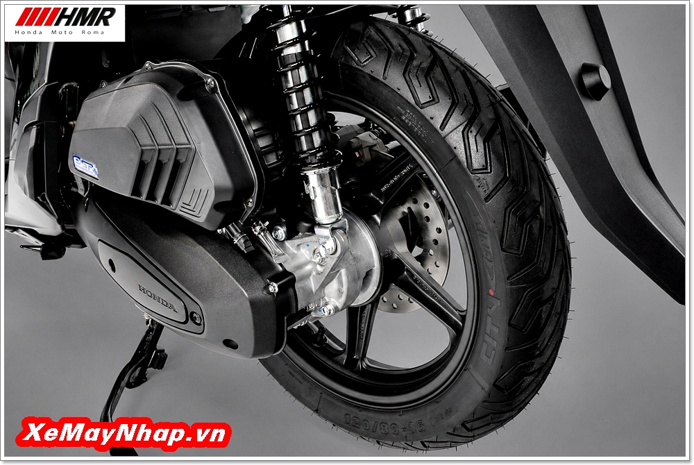 Honda SH Ý 150i Special Edition màu đen Black (5) Honda SH Y 150i Special Edition mau den Black 5