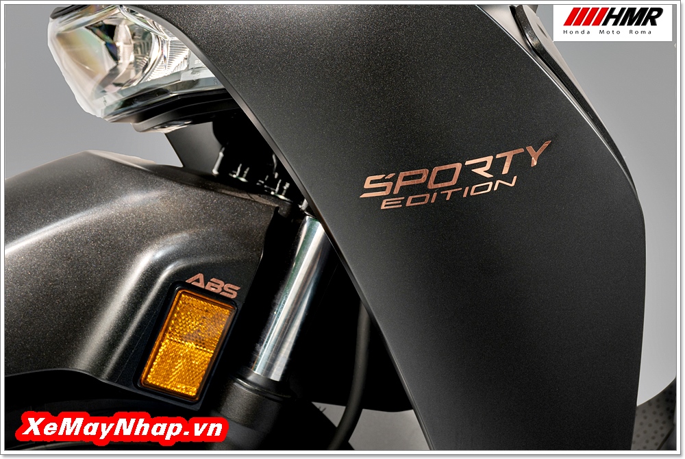 Honda SH Ý 150i Special Edition màu đen Black 13 Honda SH Y 150i Special Edition mau den Black 9