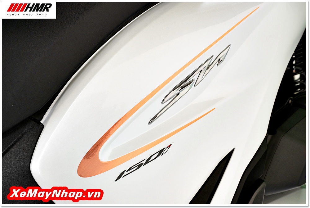 Honda SH Ý 150i Special Edition màu trắng - White (5) Honda SH Y 150i Special Edition mau trang White 5