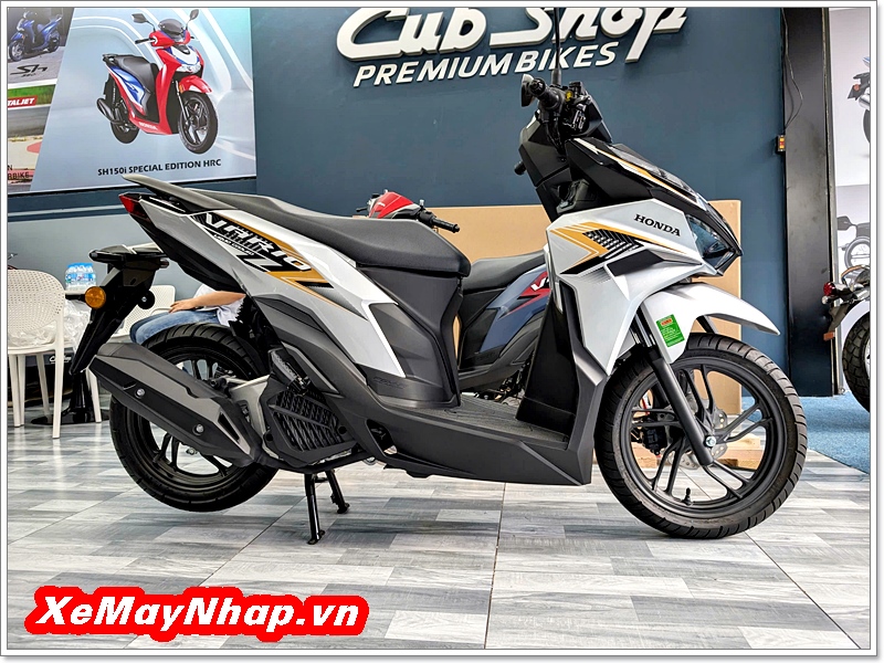 Honda Vario 125 Malaysia 2026 màu bạc đen (12) Honda Vario 125 Malaysia 2026 mau bac den 12