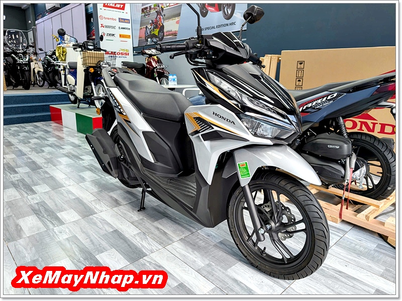 Honda Vario 125 Malaysia 2026 màu bạc đen 15 Honda Vario 125 Malaysia 2026 mau bac den 13