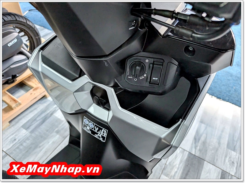 Honda Vario 125 Malaysia 2026 màu bạc đen (14) Honda Vario 125 Malaysia 2026 mau bac den 14
