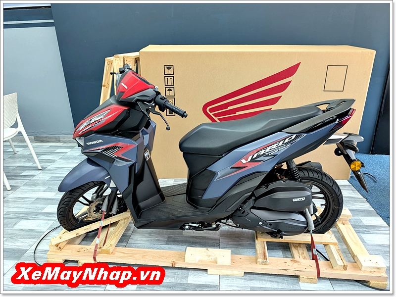 Honda Vario 125 Malaysia 2026 mau do xanh 1