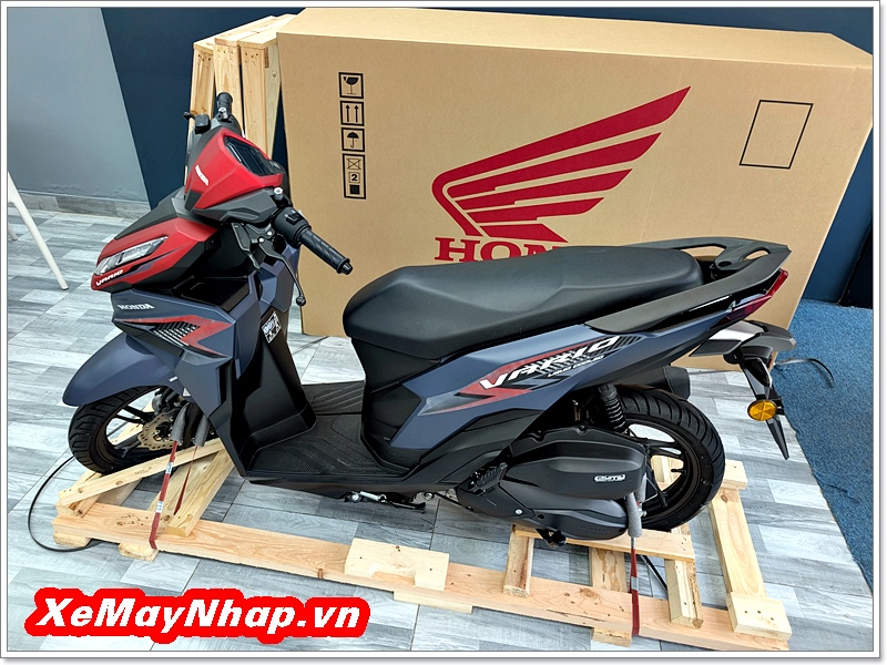 Honda Vario 125 Malaysia 2026 mau do xanh 2