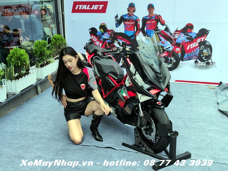 100 triệu dân Việt Nam nhưng năm 2026 chỉ có 25 chiếc Italjet Dragster 700 Twin Premium Edition được đưa về theo đơn đặt hàng 14 100 trieu dan Viet Nam nhung nam 2026 chi co 25 chiec Italjet Dragster 700 Twin Premium Edition duoc dua ve theo don dat hang 122