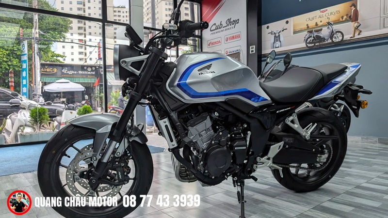 10 điểm mạnh đáng mua Honda CB500SF Super Four 2026 16 Honda CB500SF Super Four 2026 ban tai XE MAY NHAP QUANG CHAU MOTOR 15
