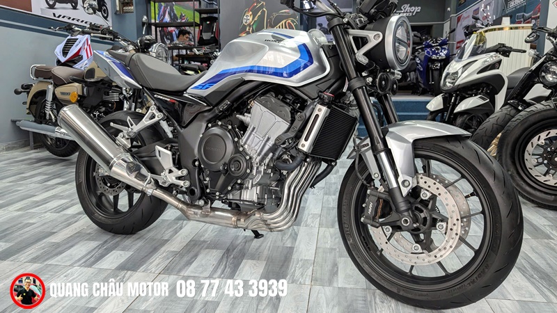 10 điểm mạnh đáng mua Honda CB500SF Super Four 2026 2 Honda CB500SF Super Four 2026 ban tai XE MAY NHAP QUANG CHAU MOTOR 31