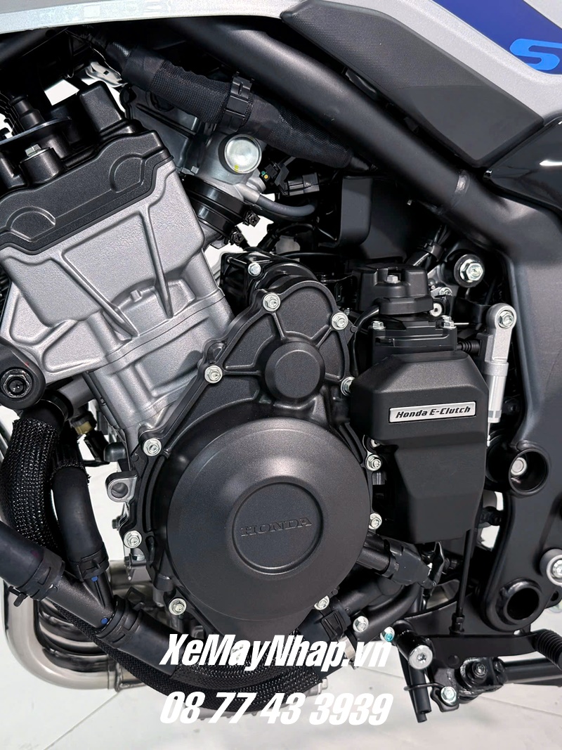 Honda CB500SF Super Four 2026 da ve Viet Nam %E2%80%93 hinh anh dau tien khien cong dong biker phan khich dat mua tai Xe May Nhap 1