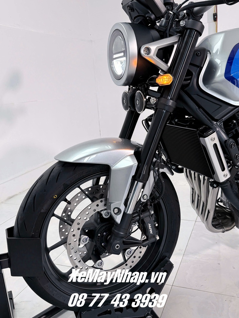 Honda CB500SF Super Four 2026 da ve Viet Nam %E2%80%93 hinh anh dau tien khien cong dong biker phan khich dat mua tai Xe May Nhap 14