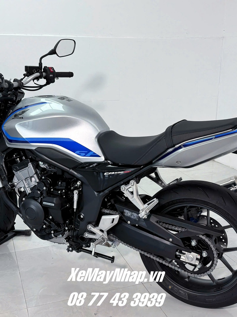 Honda CB500SF Super Four 2026 da ve Viet Nam %E2%80%93 hinh anh dau tien khien cong dong biker phan khich dat mua tai Xe May Nhap 2