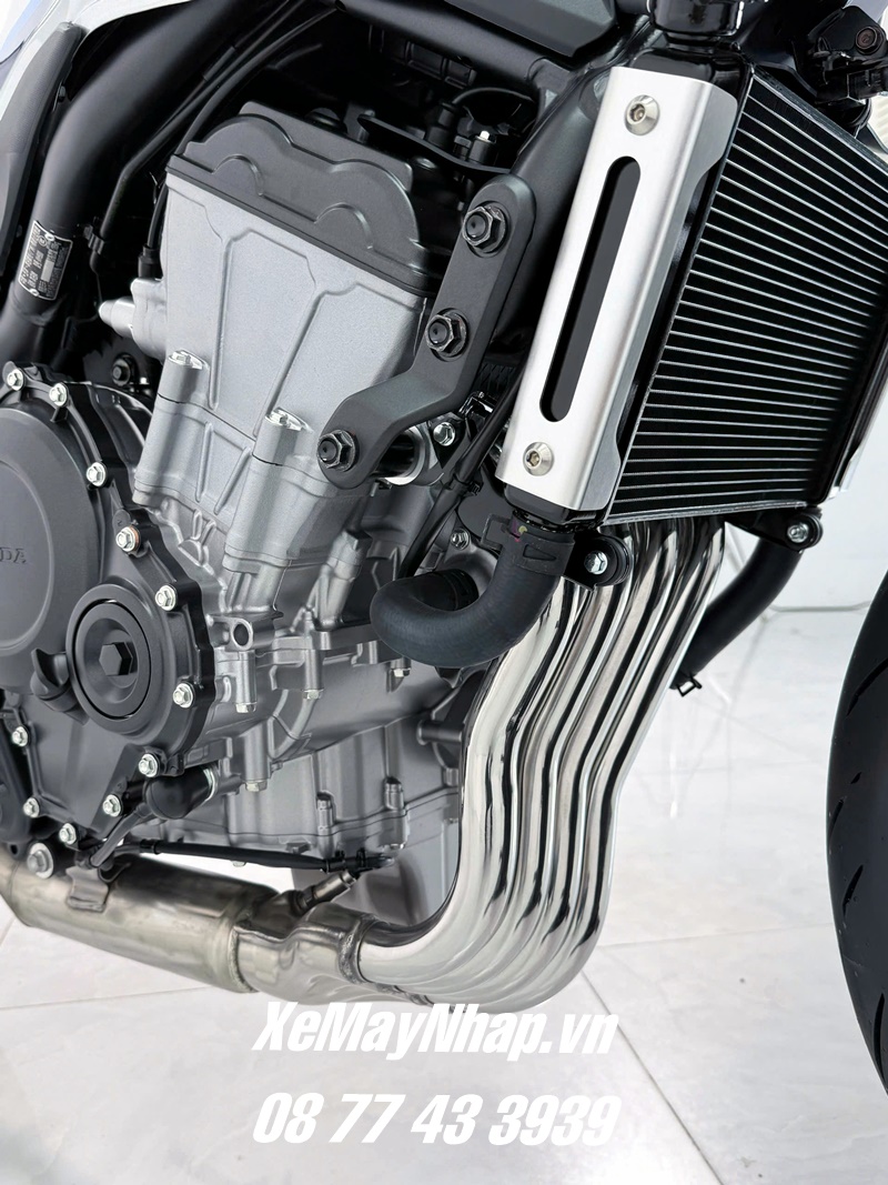 Honda CB500SF Super Four 2026 da ve Viet Nam %E2%80%93 hinh anh dau tien khien cong dong biker phan khich dat mua tai Xe May Nhap 5