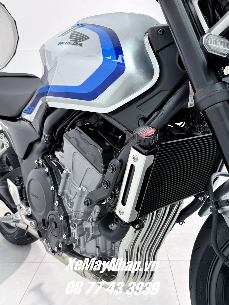 Honda CB500SF Super Four 2026 da ve Viet Nam %E2%80%93 hinh anh dau tien khien cong dong biker phan khich dat mua tai Xe May Nhap 7