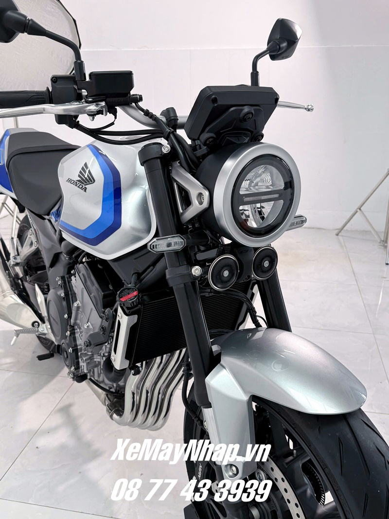 Honda CB500SF Super Four 2026 da ve Viet Nam %E2%80%93 hinh anh dau tien khien cong dong biker phan khich dat mua tai Xe May Nhap 8