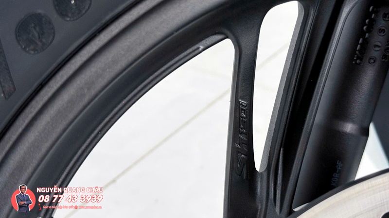 Honda Moto Roma Italia chính thức đưa các mẫu xe Honda Made in Italy đến Việt Nam 28 Honda SH Ý 150i Special Edition màu trắng Honda Moto Roma