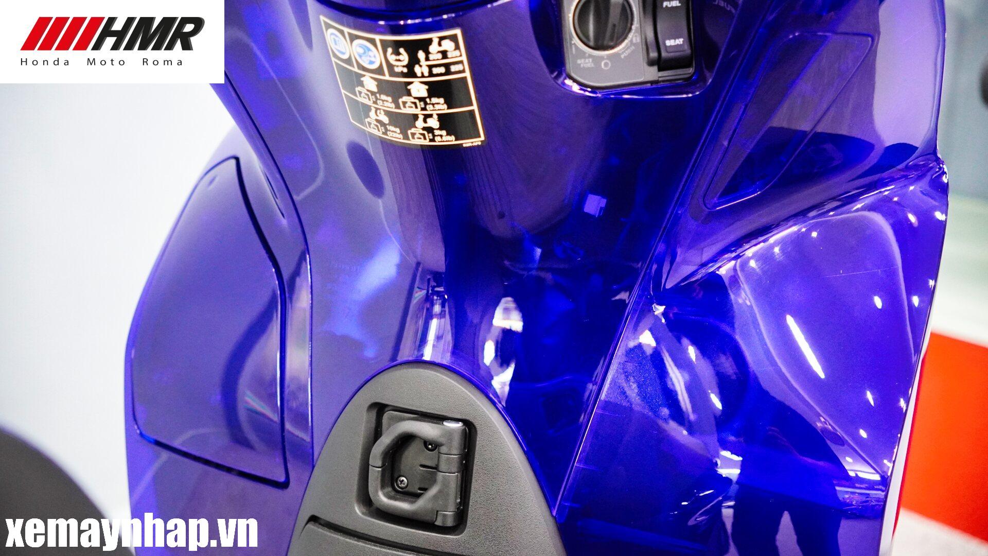 Honda SH150i Special Edition Vetro Blue HRM – Khi Honda SH Made in Italy bước sang một chương mới tại Việt Nam 4 Honda SH Ý 150i Special Edition Vetro Blue Honda Moto Roma