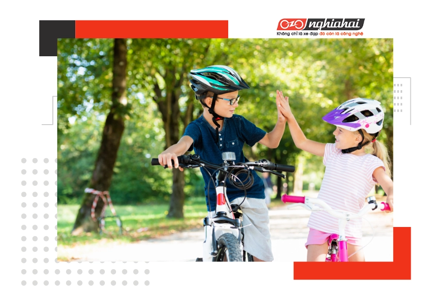 Chọn size phù hợp là chọn chiều cao và độ tuổi phù hợp với trẻ