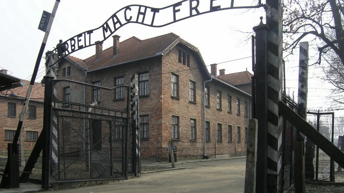 Trại tập trung Auschwitz-Birkenau
